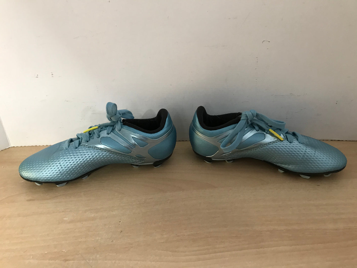 Soccer Shoes Cleats Child Size 3 Adidas Blue Silver Excellent As New