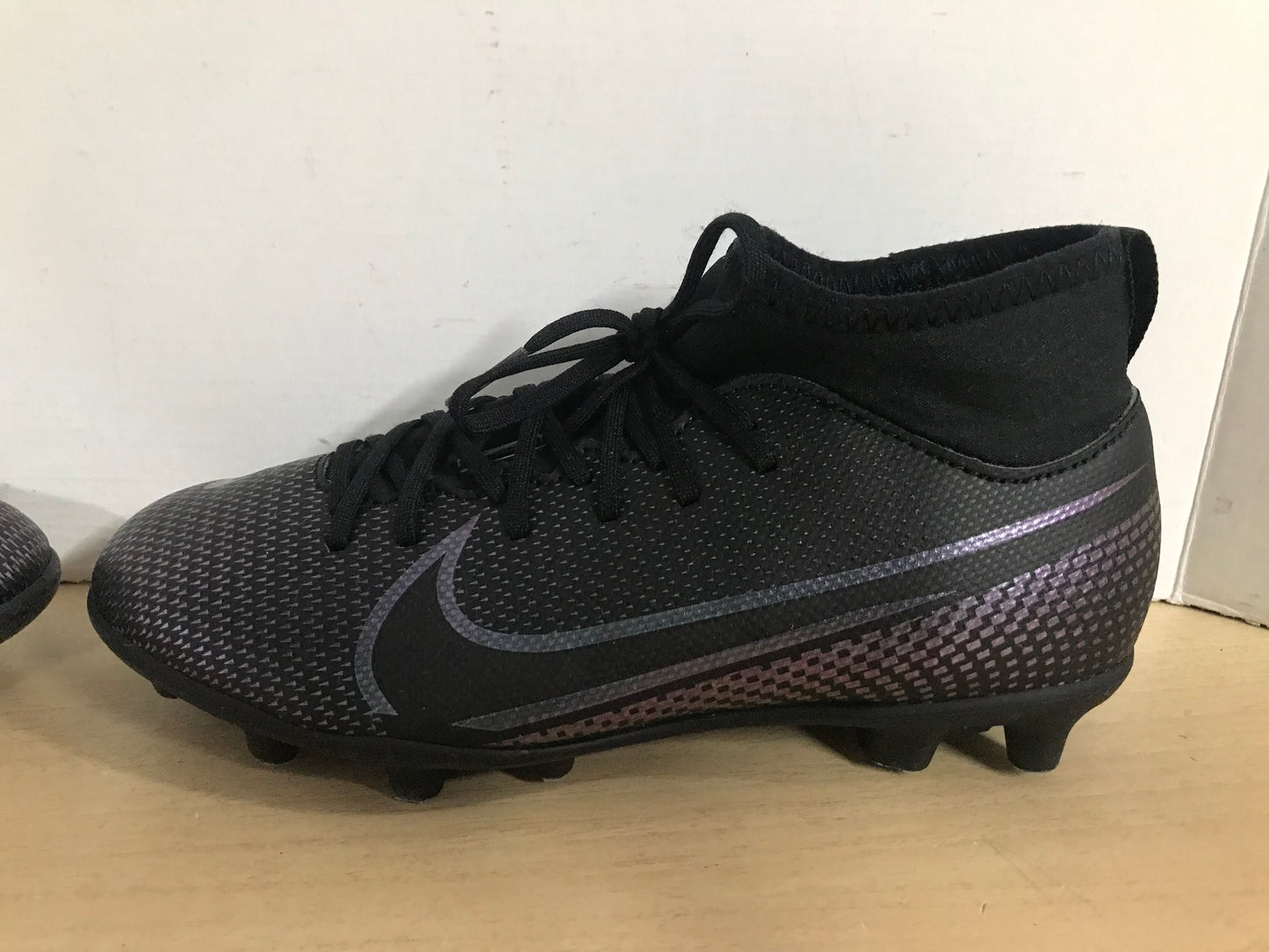 Soccer Shoes Cleats Child Size 3 Nike Merc Slipper Foot Black Excellent