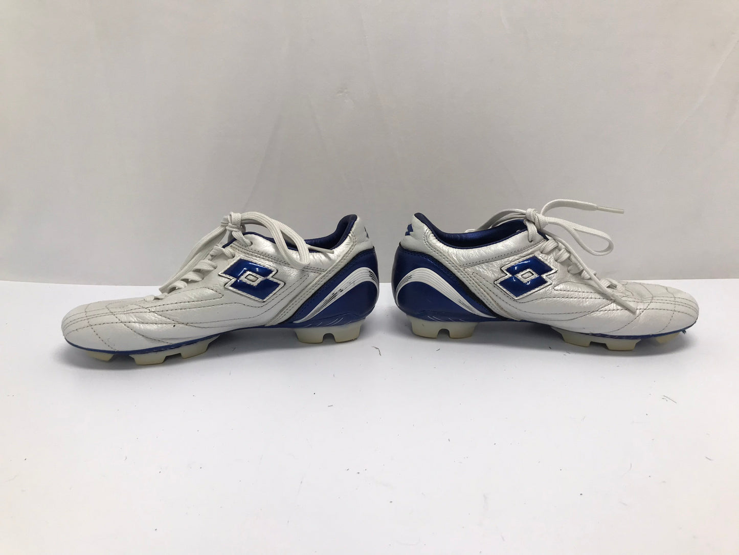 Soccer Shoes Cleats Child Size 4.5 Lotto Silver Blue
