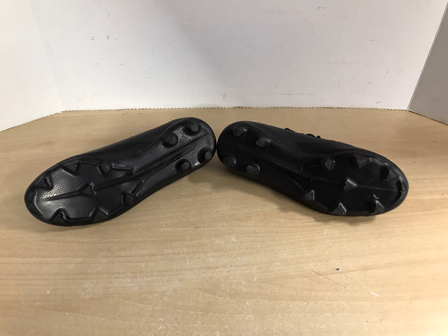 Soccer Shoes Cleats Child Size 5 Adidas Black