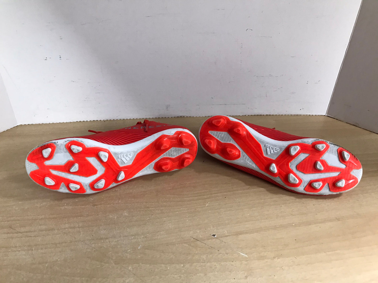 Soccer Shoes Cleats Child Size 5 Adidas Nemesis Red Orange Grey As New Excellent