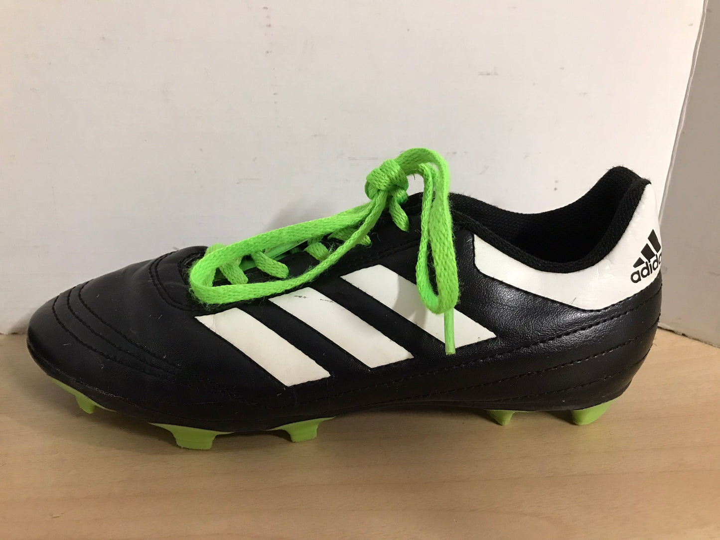 Soccer Shoes Cleats Child Size 5 Adidas Youth Black White Lime