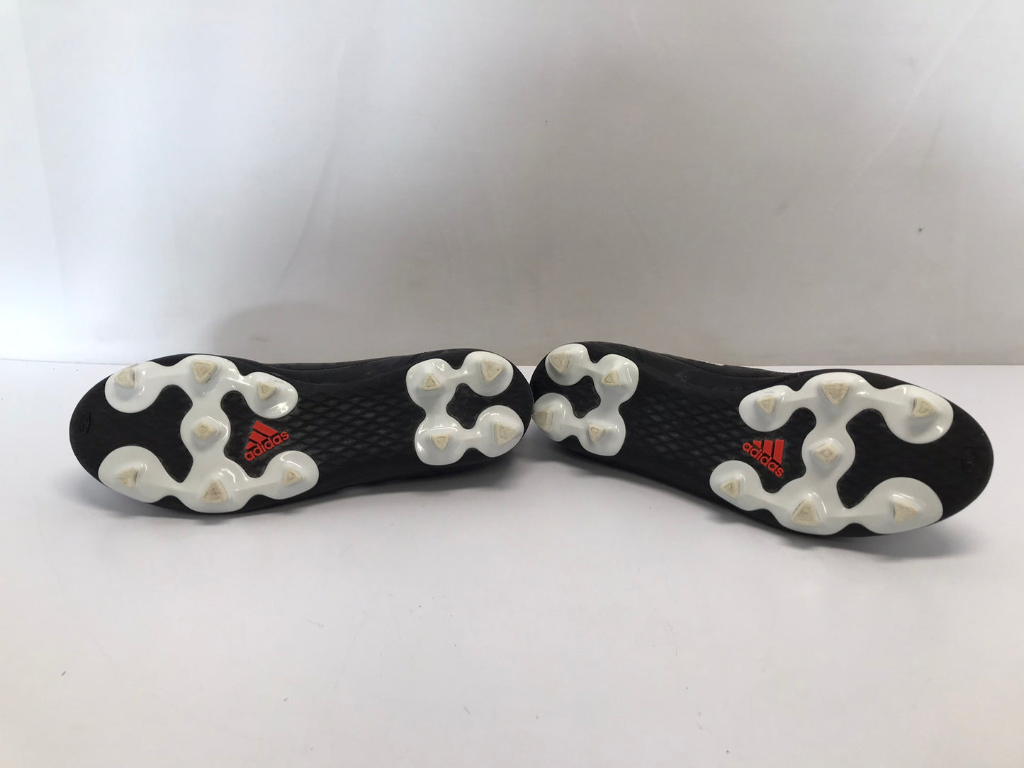 Soccer Shoes Cleats Men's Size 6 Adidas Black White Excellent