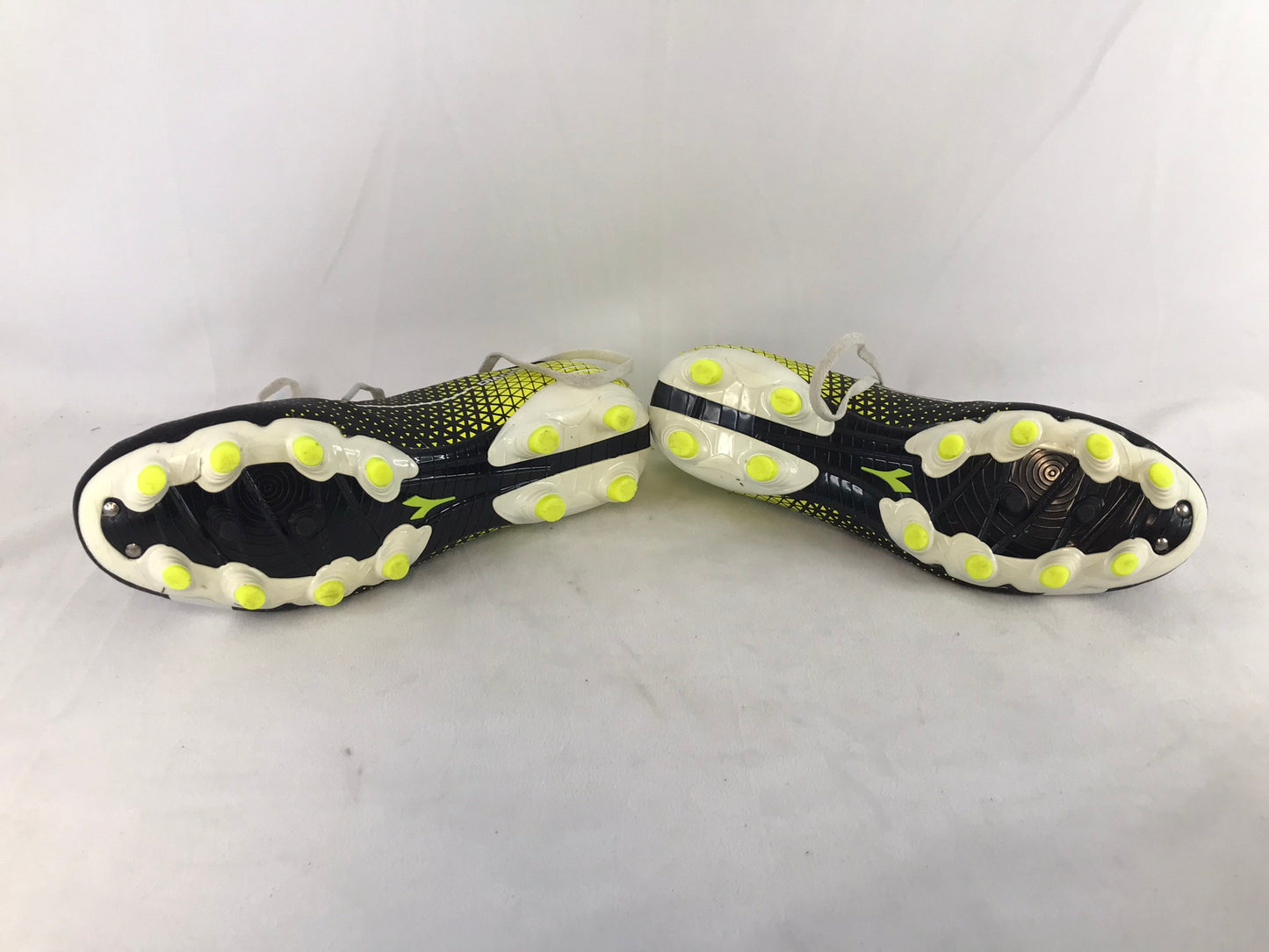 Soccer Shoes Cleats Men's Size 7.5 Diadora Black Lime White Excellent