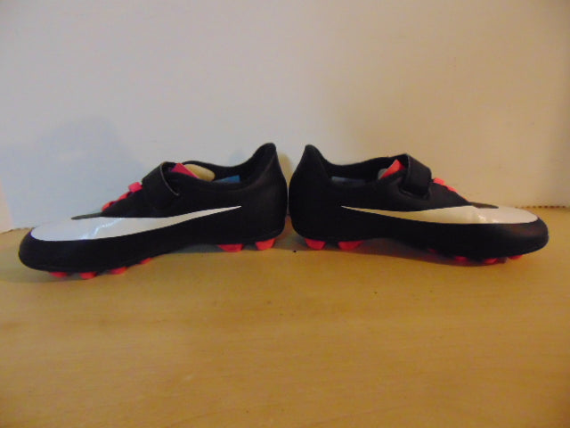 Soccer Shoes Cleats Child Size 13 Nike Black White Pink