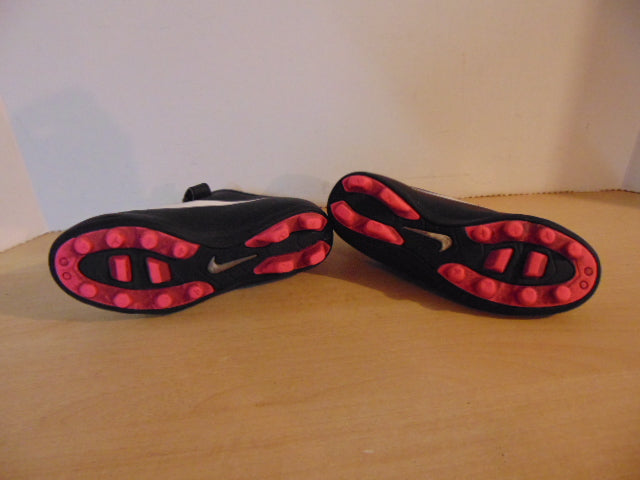 Soccer Shoes Cleats Child Size 13 Nike Black White Pink