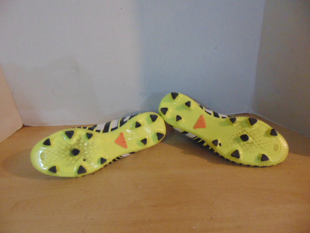 Soccer Shoes Cleats Men's Size 7.5 Nike Absolado Lime Black