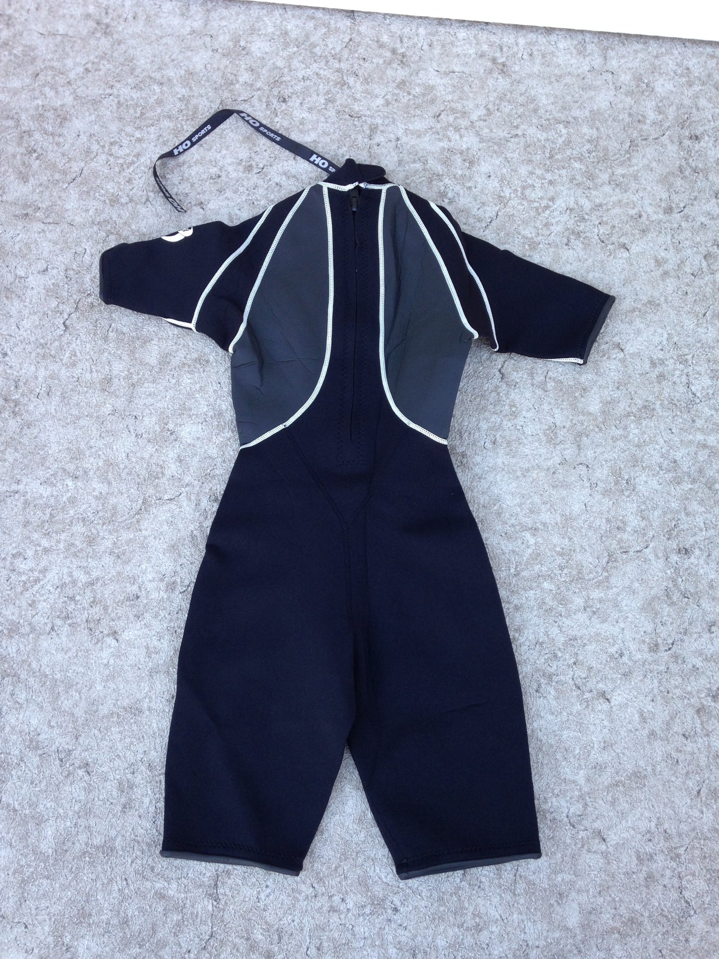 Wetsuit Ladies Size 7-8 HO Sports Black White 2-3 mm Neoprene New Demo Model