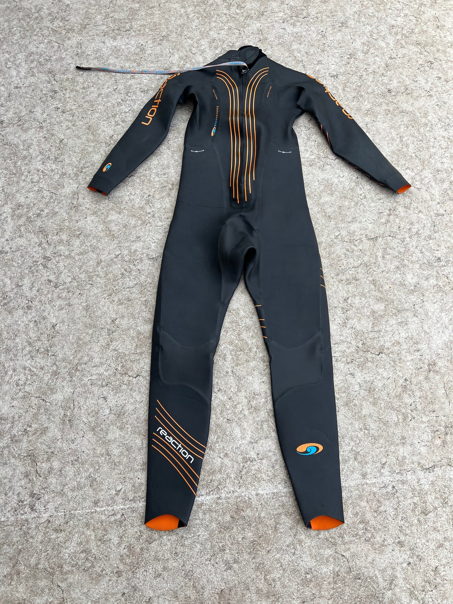 Wetsuit Men's Size Medium - Large Full BlueSeventy Reaction Pro Swimwear Triathalon Black Fantastic Quality