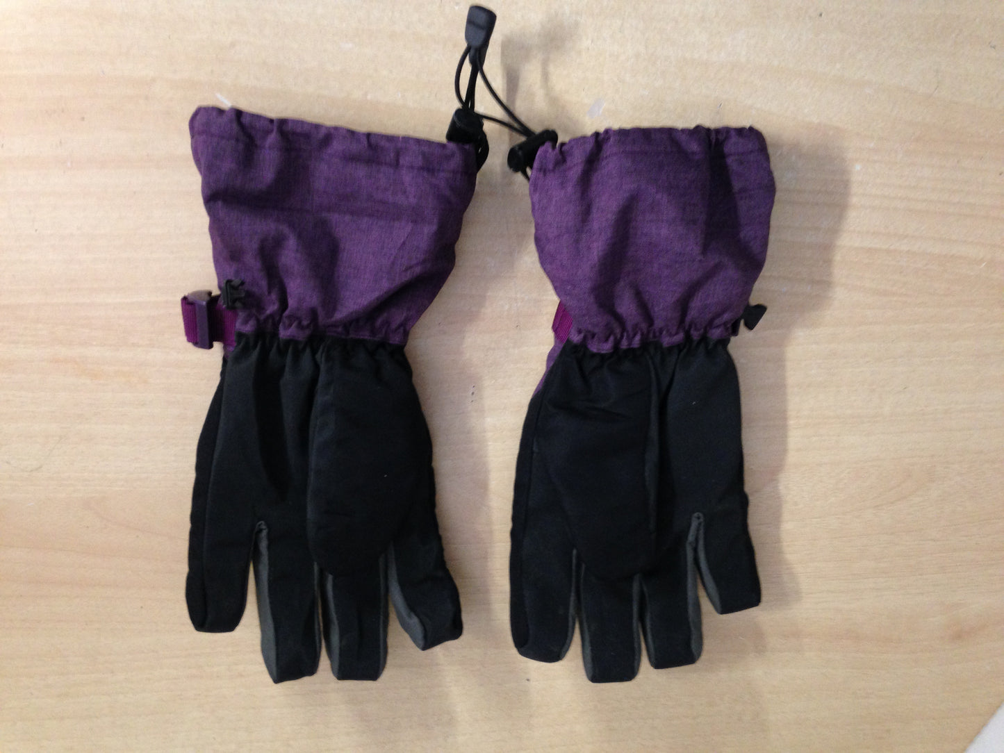 Winter Gloves and Mitts Ladies Size Medium Dakine Purple Grey Black Snowboarding Excellent