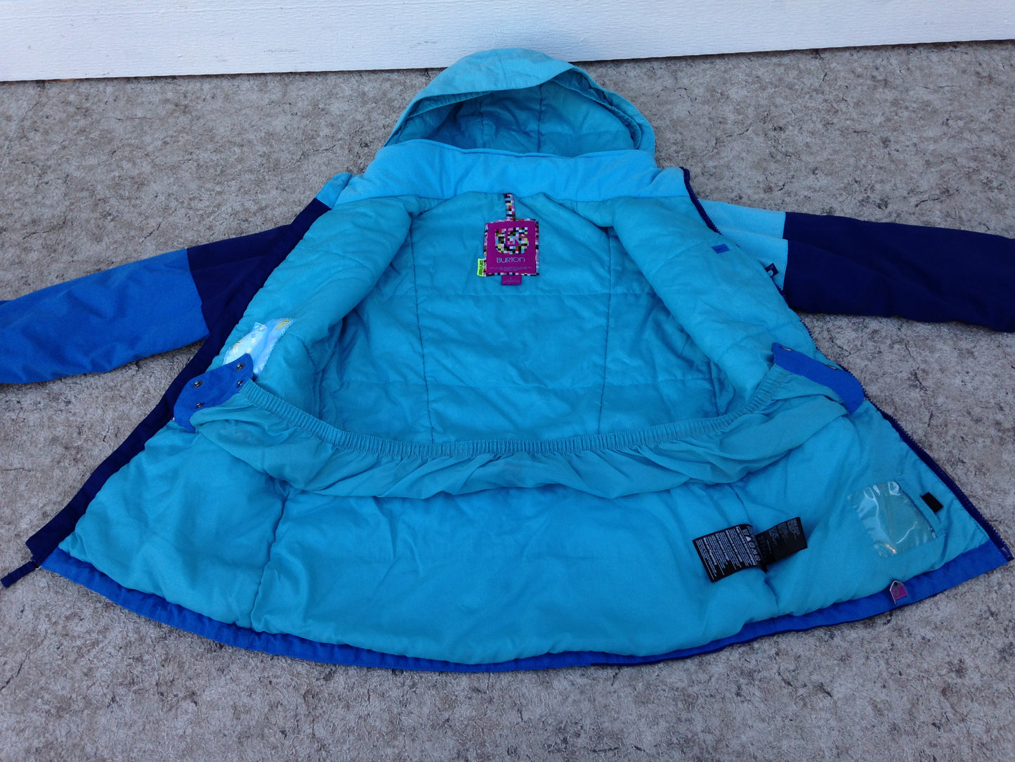 Winter Coat Child Size 14-16 Youth Burton Blue Black Pink With Snow Belt Excellent