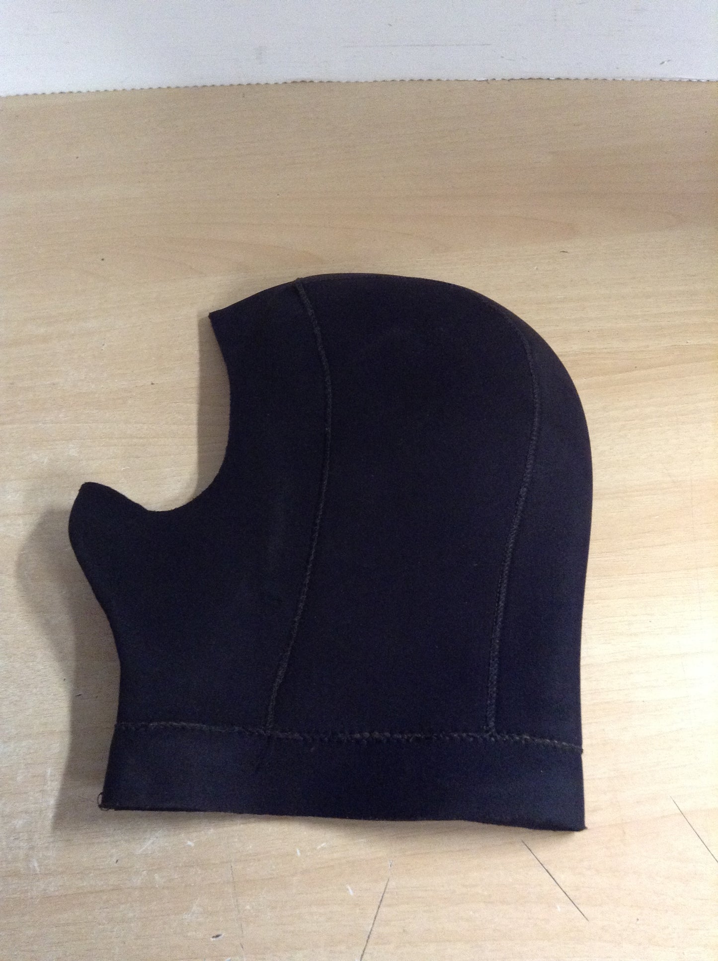 Wetsuit Adult Hood 5 mm Neoprene As New Black