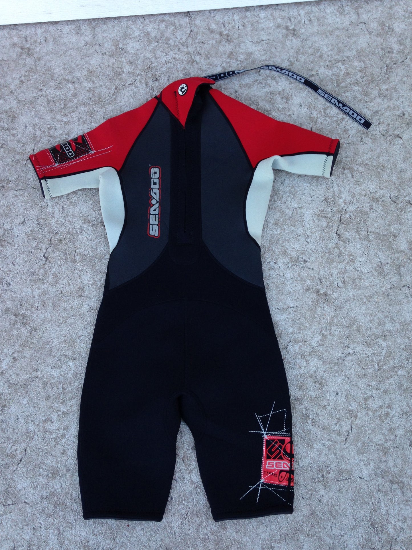 Wetsuit Child Size 12 Sea Doo Red Black 2-3 mm New Demo Model