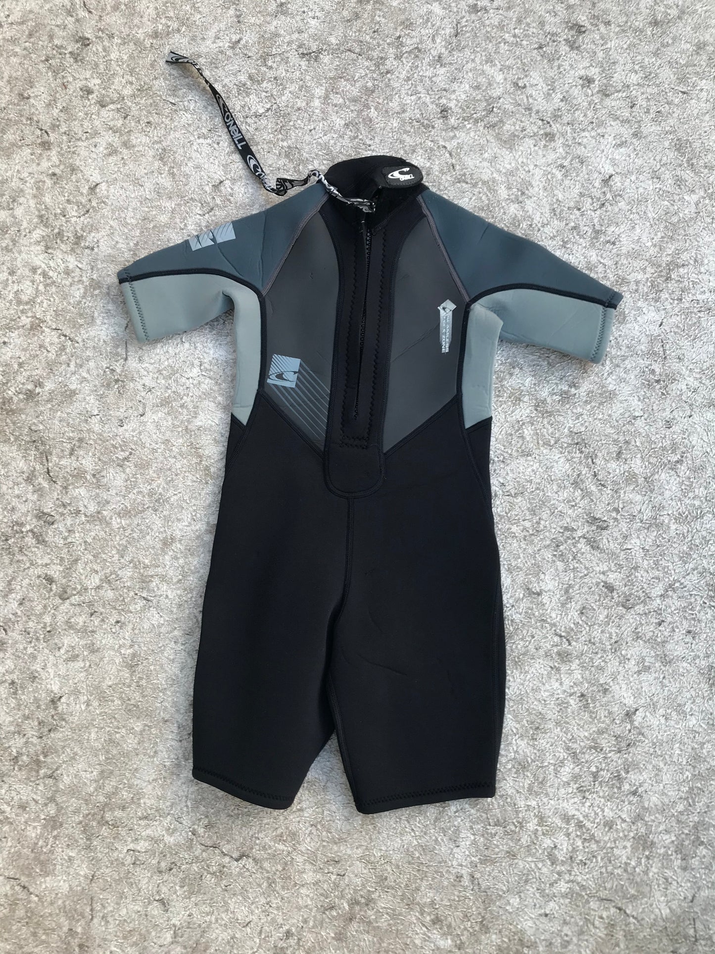 Wetsuit Child Size 6 Oneill Black Grey 2-3 mm Small Slice on Neck For Easy Open
