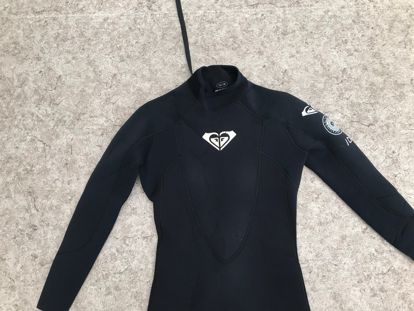 Wetsuit Ladies Full Size 10 Roxy 4-3 mm Neoprene Surf Black Minor Wear