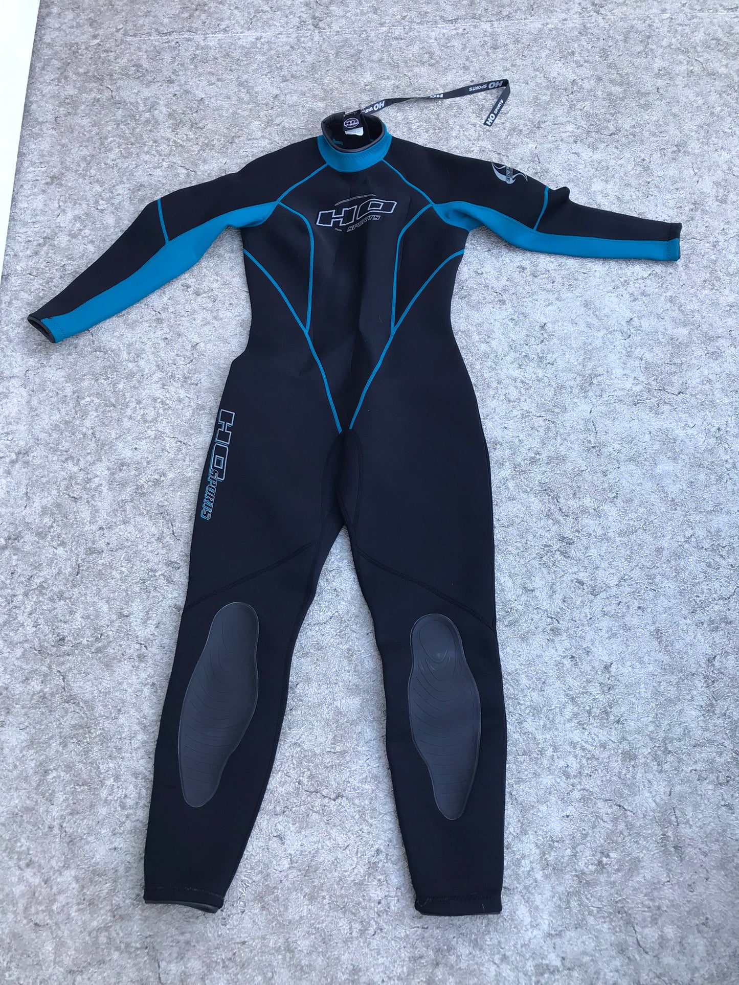 Wetsuit Ladies Size 13-14 Full HO Sports 3-4 mm Black Blue Excellent