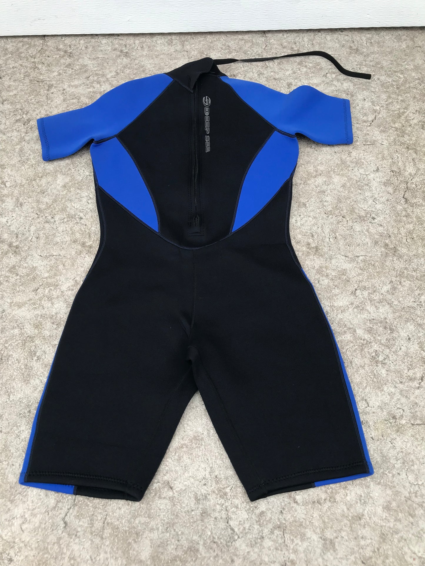 Wetsuit Ladies Size 13-14 X Large Deep Sea Blue Black 3 mm New Demo Model