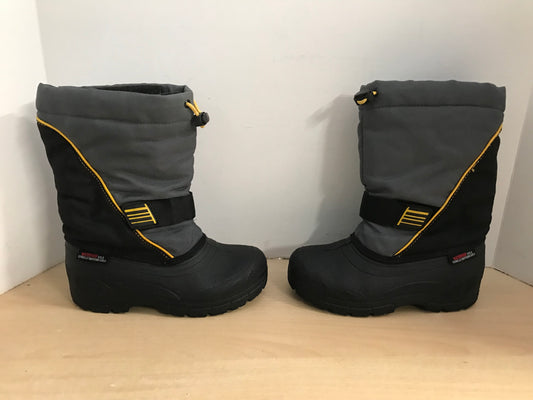 Winter Boots Child Size 2 Weather Spirits With Liner Black Grey Yellow