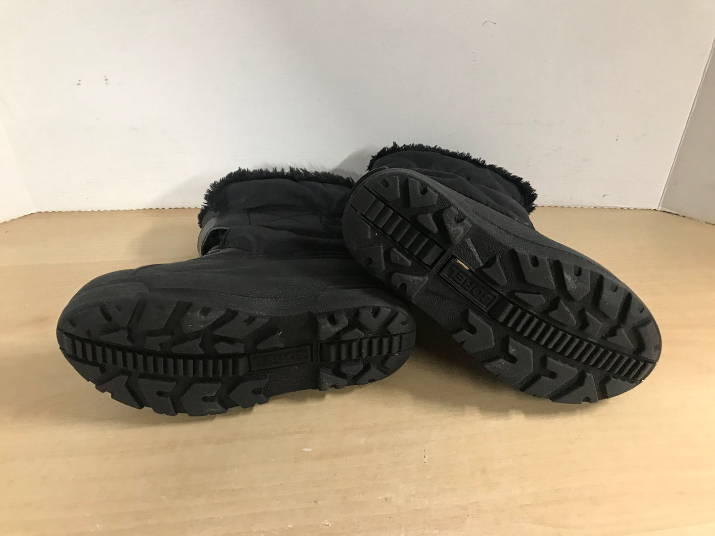 Winter Boots Child Size 13 Sorel Black Excellent