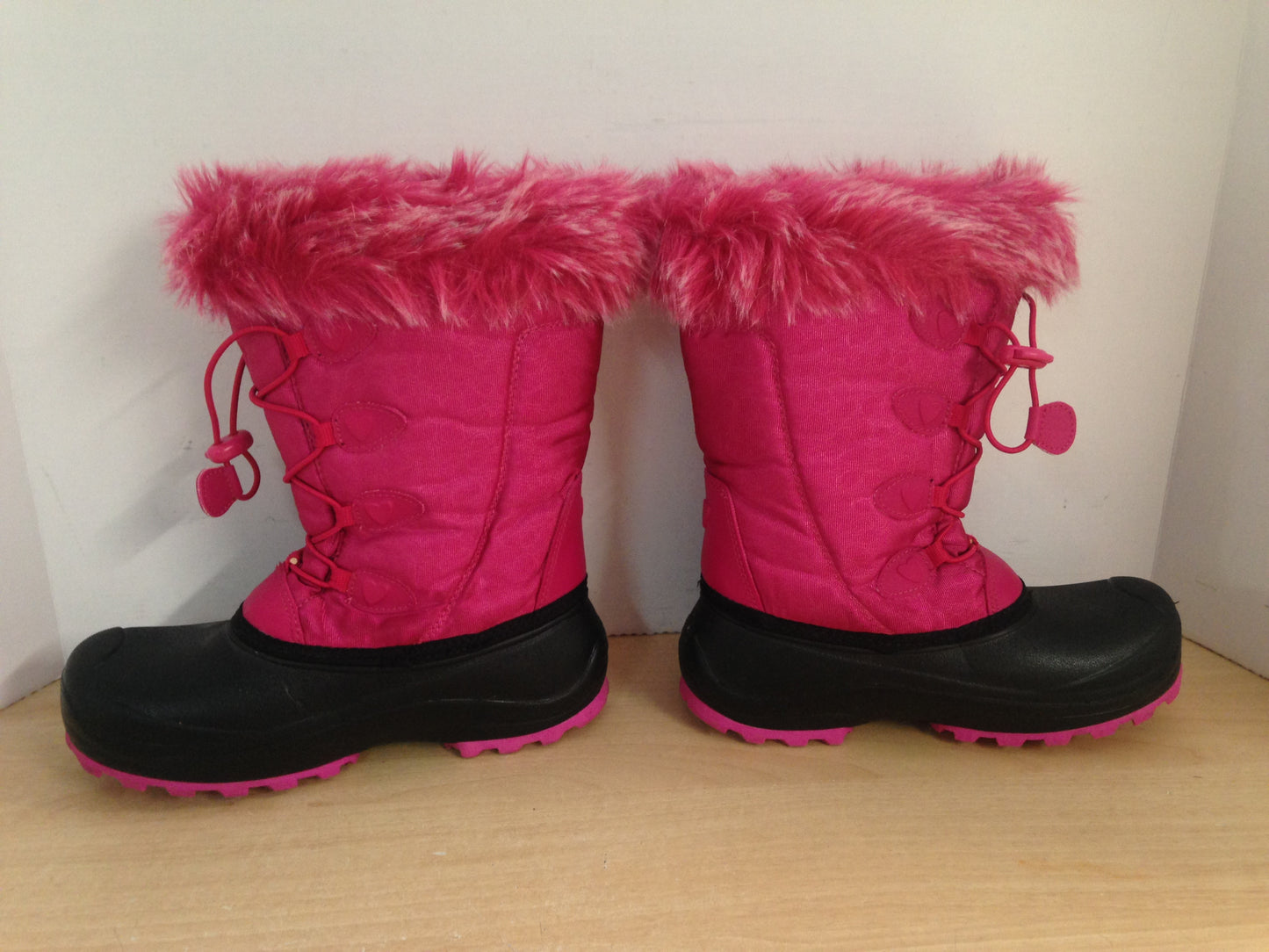 Winter Boots Child Size 3 Pink Black Faux Fur Excellent