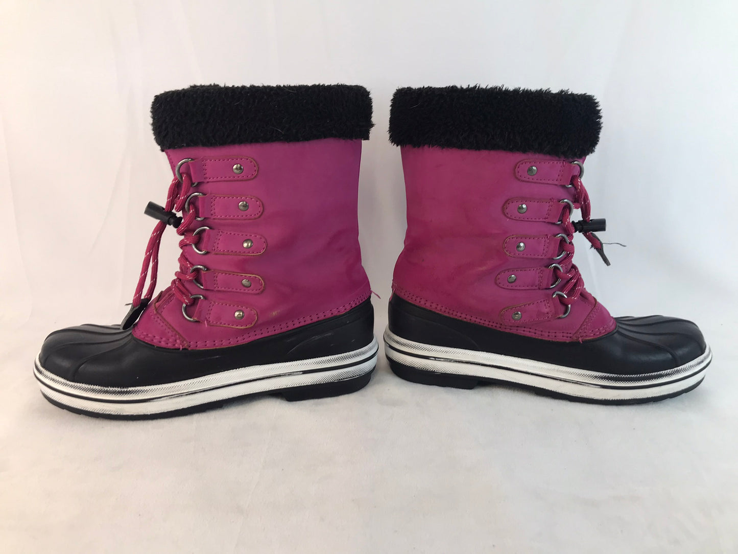 Winter Boots Child Size 4 Canadian Fushia Black Excellent