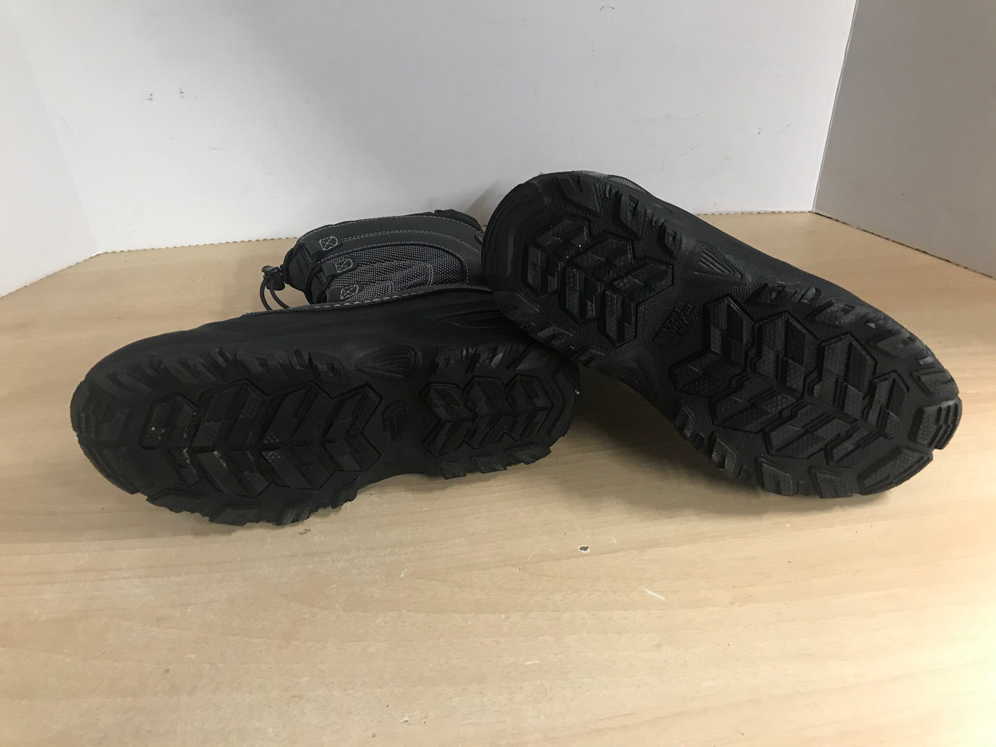 Winter Boots Child Size 6 Youth The North Face With Liner Black Waterproof