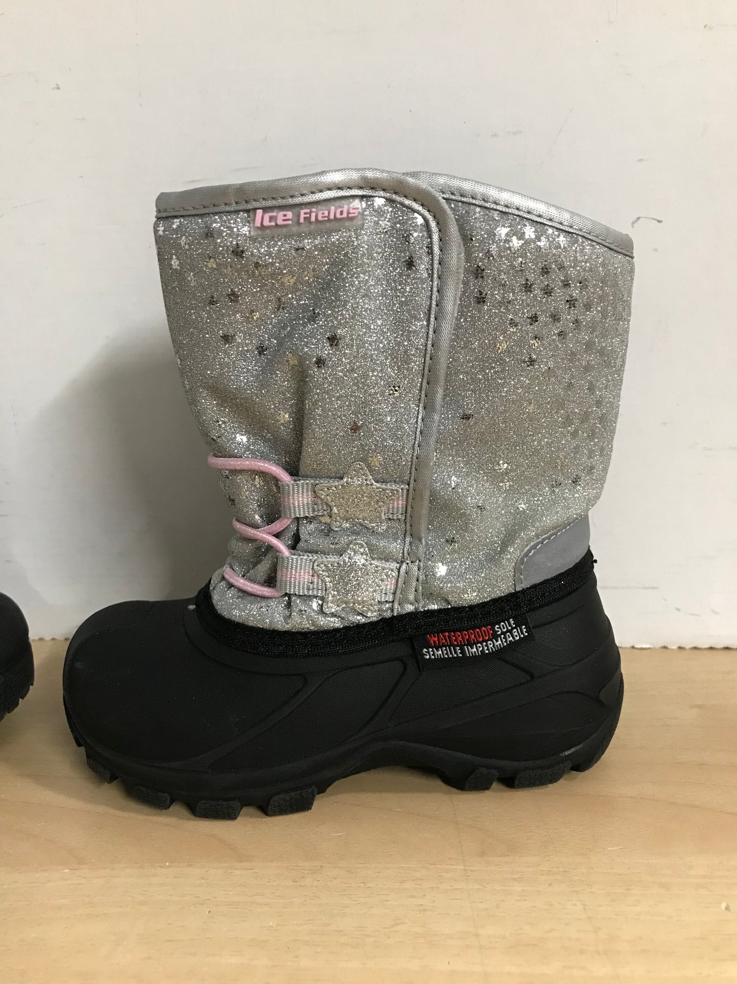 Winter Boots Child Size 9 Toddler Ice Fields Waterproof Silver Glitter Excellent As New
