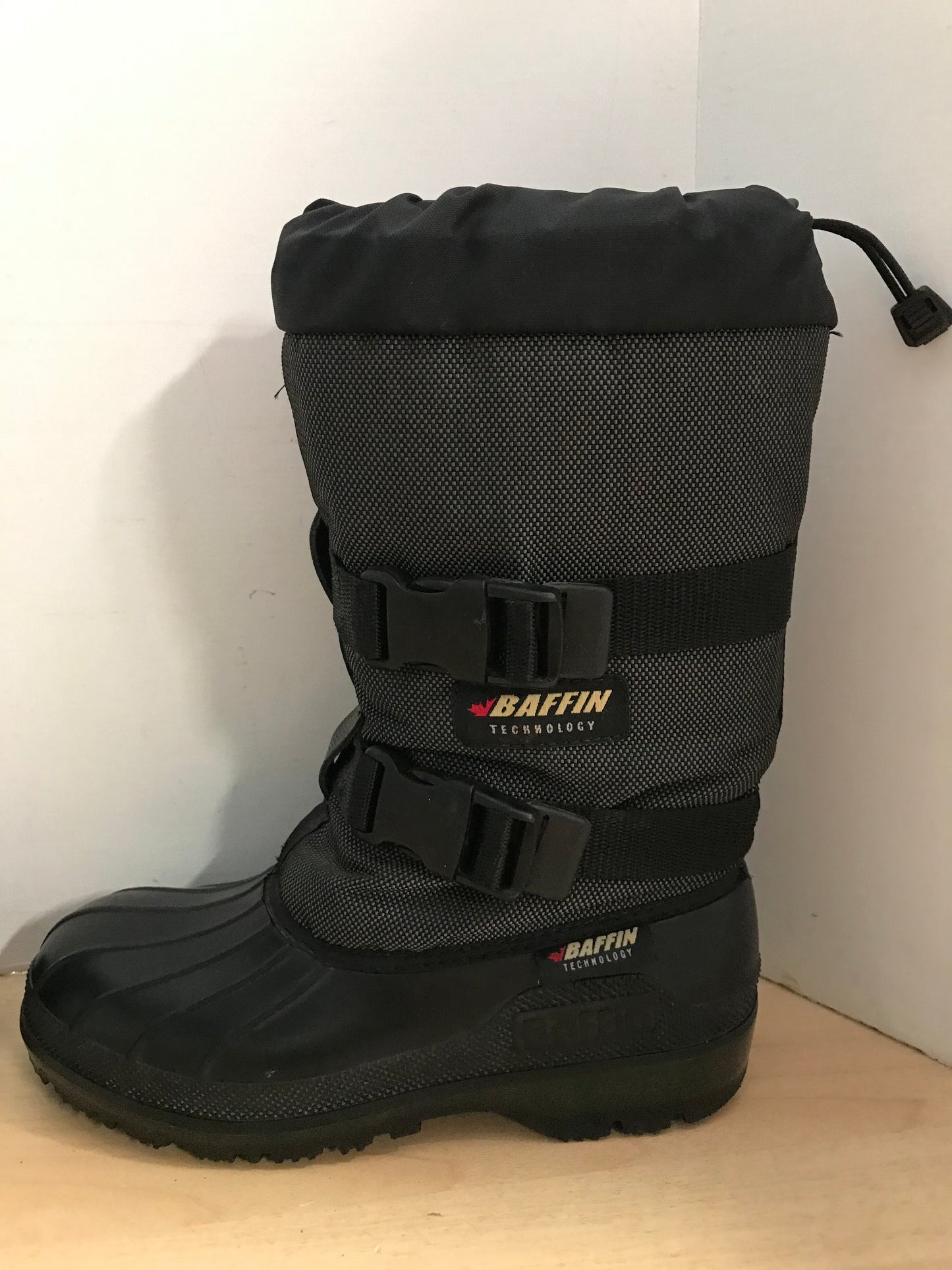 Winter Boots Ladies Size 7 Baffin With Liner Black Excellent