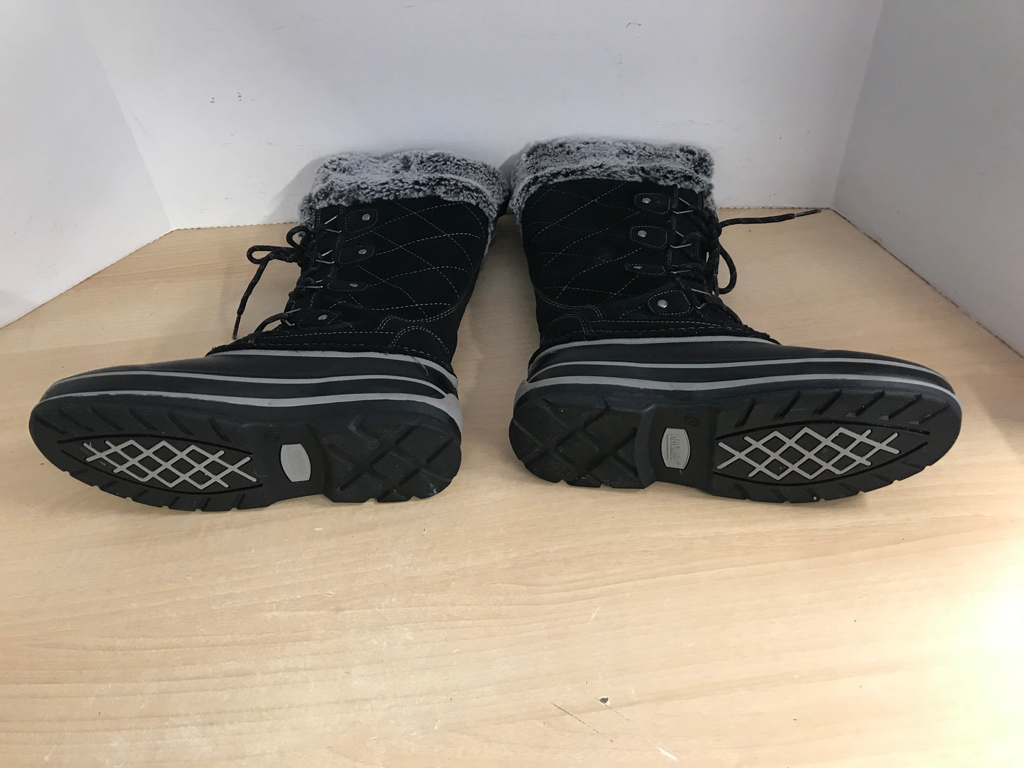 Winter Boots Ladies Size 8 Eastman Black With Grey Faux Fur As New JP 5596