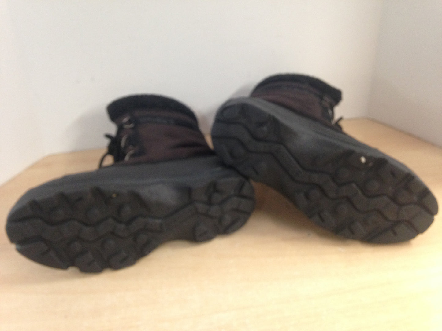 Winter Boots Ladies Size 9 Sorel Black Minor Wear