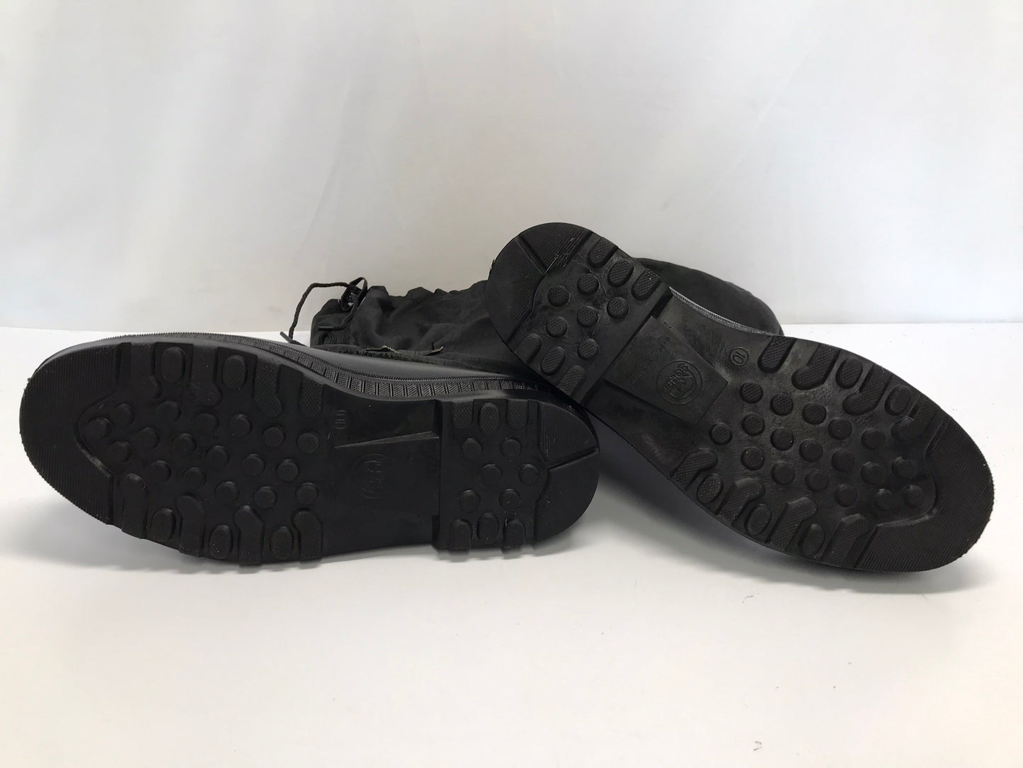 Winter Boots Men's Size 10 Sorel With Liners