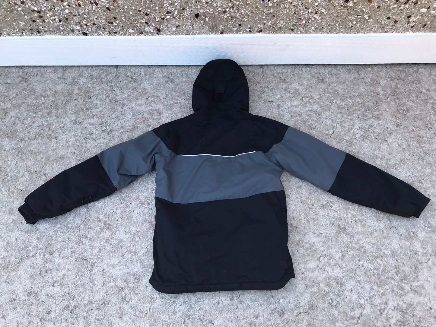 Winter Coat Child Size 8-10 Columbia Omni Heat Black Grey With Snow Belt Excellent