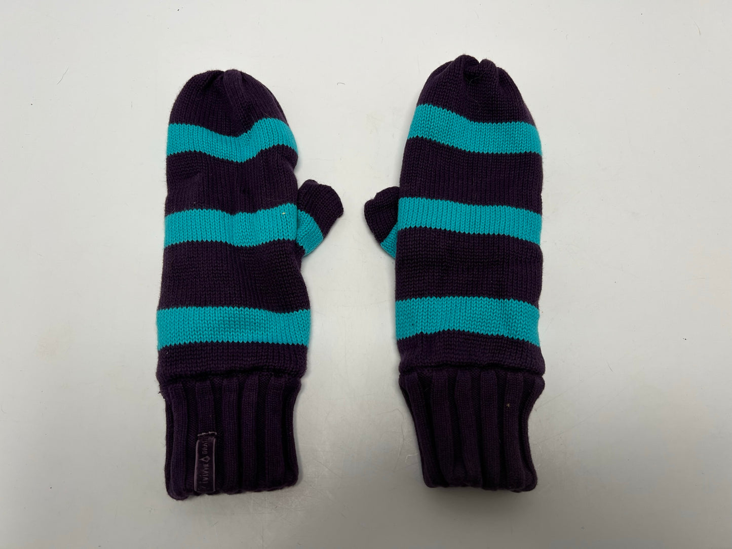 Winter Gloves and Mitts Ladies Size Medium Purple Teal Cotton Knit With Plush Inside Excellent As New