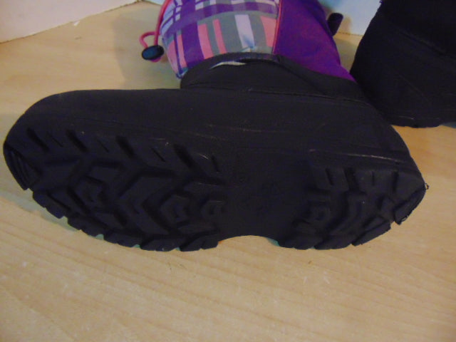 Winter Boots Child Size 4 Pink Purple Canadian
