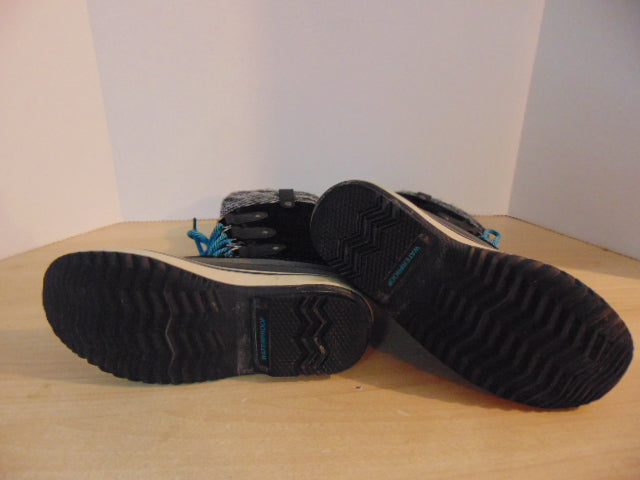 Winter Boots Ladies Size 7 Sorel Joan Of Arctic Suade and Rubber Soles With Liner Fantastic Quality Retail 229.00 Nice