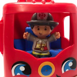 Fisher Price Little People Toys Firetruck With Dog Real Sounds