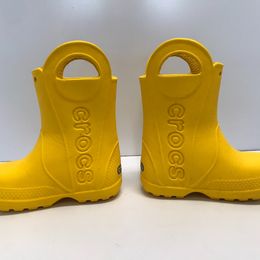 Rain Boots Child Size 8 Toddler Crocks Sunny Yellow Like New