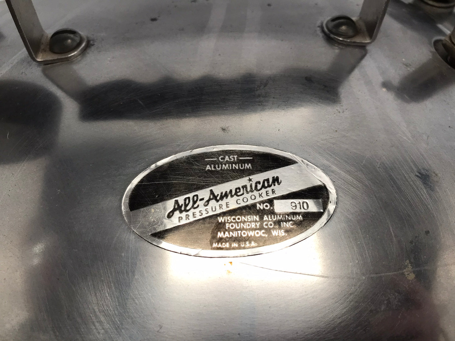 ALL AMERICAN 910 PRESSURE CANNER - 10 QUART Only Used A Few Times Excellent