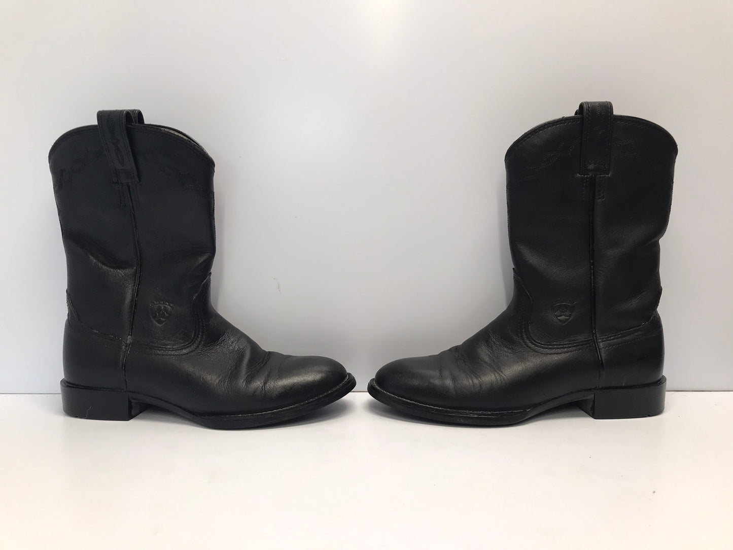 Ariat Western Roper Cowboy Riding Boots Ladies Size 7.5  Black Leather Excellent Quality