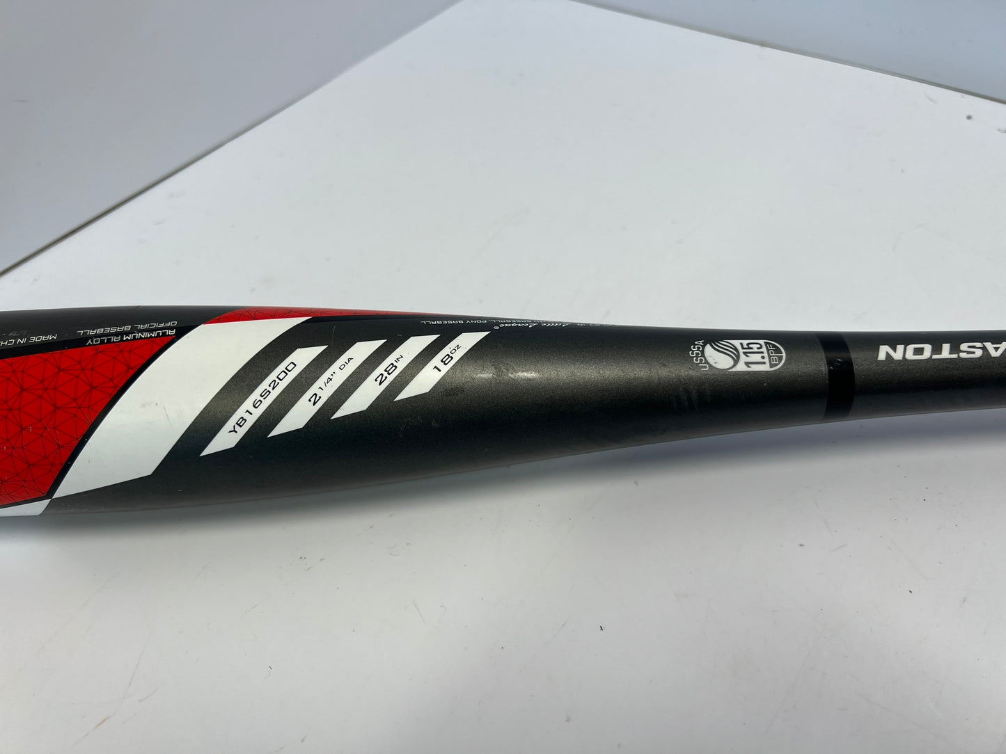 Baseball Bat 28 inch 18 oz Easton S200 Grey Red