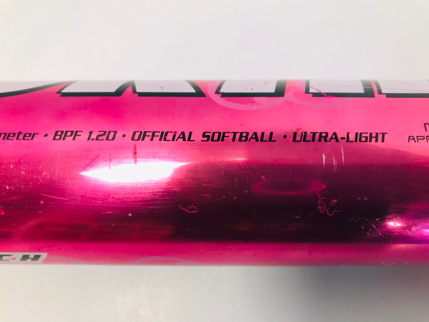 Baseball Bat 30 inch 21 oz Worth Siren Black Fushia Softball