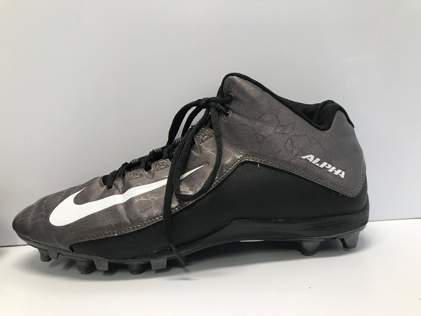 Baseball Football Rugby Soccer Shoes Cleats Men's Size 11.5 Nike Alpha High Tops Black Grey Excellent