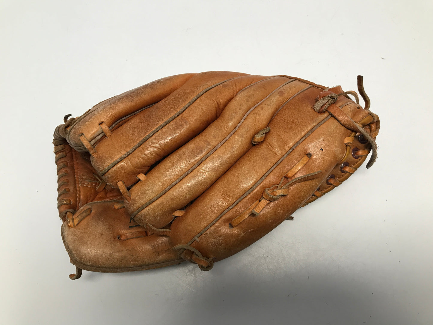 Baseball Glove 12 inch Deep Pocket Leather Fits Left Hand Excellent