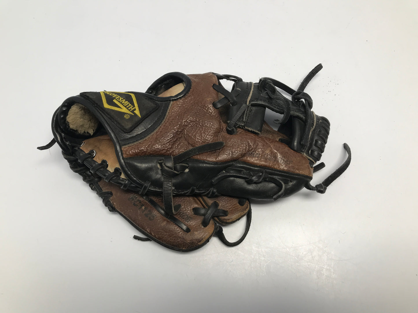 Baseball Glove Child Junior Size 11in Glovesmith Brown Black Thick Leather Fits On Left Hand