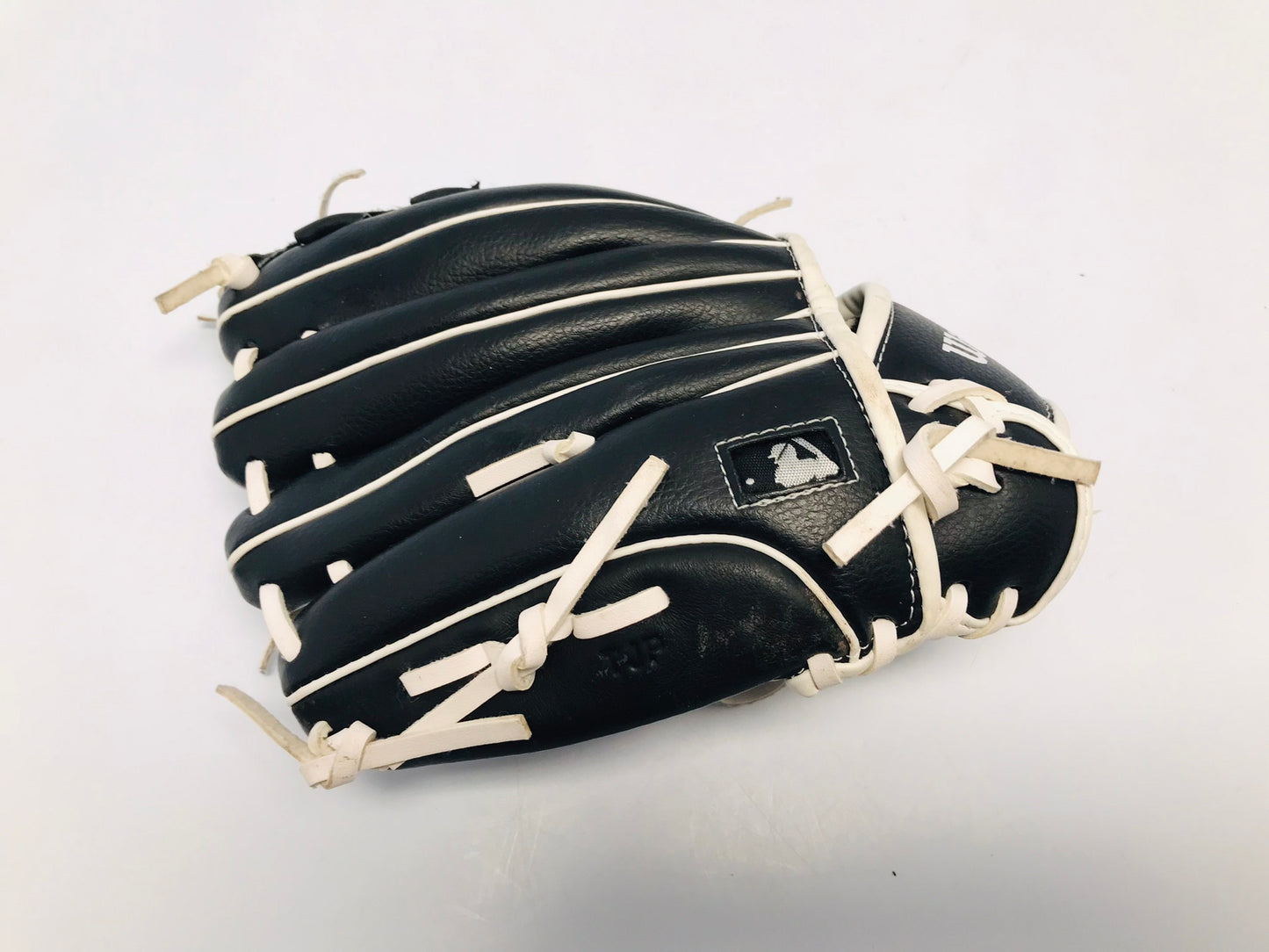 Baseball Glove Child Size 10 inch Wilson A360 Leather Black White Fits Left Hand Like New
