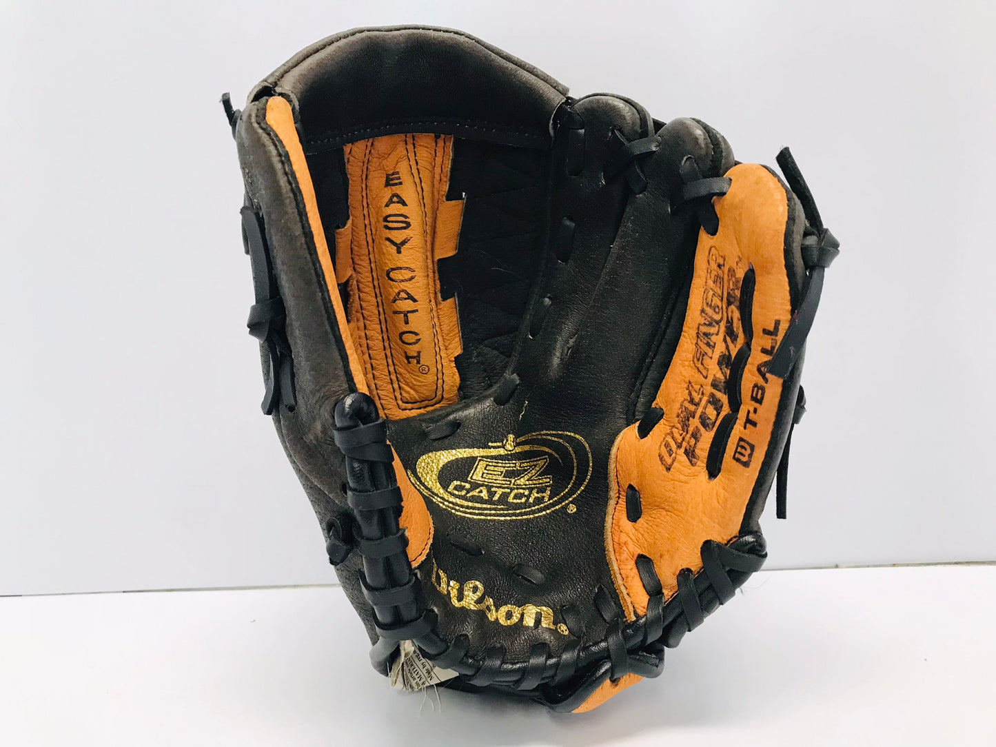 Baseball Glove Child Size 9.5 inch Wilson Easy Catch Web Black Tan Leather Fits Left Hand New