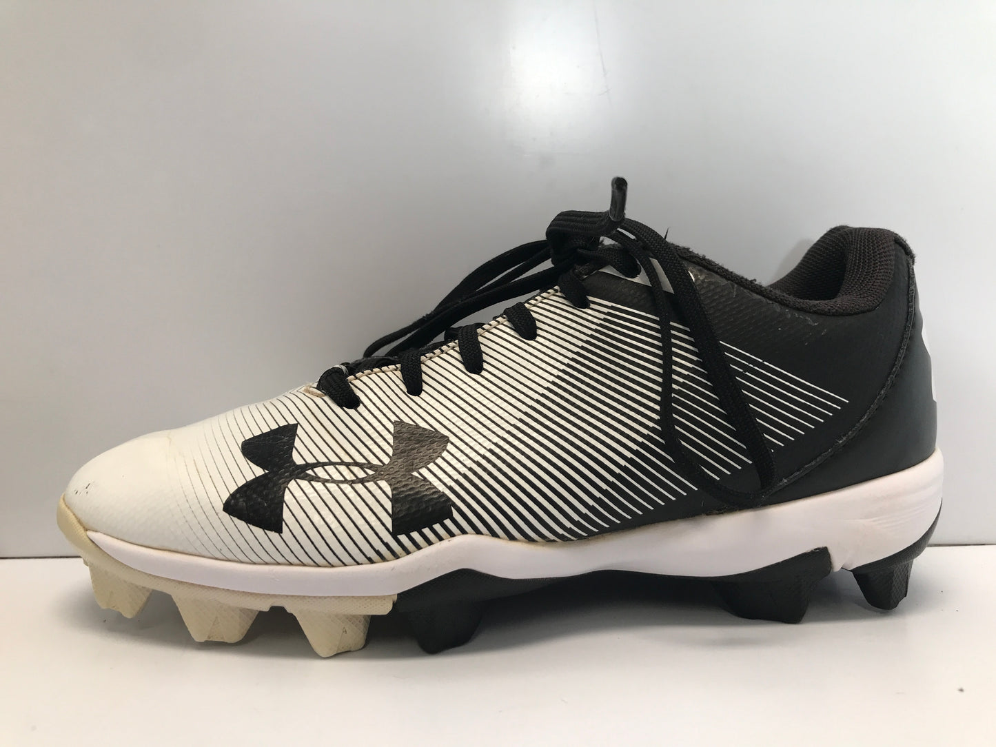 Baseball Shoes Cleats Child Size 2 Under Armour Black White Excellent