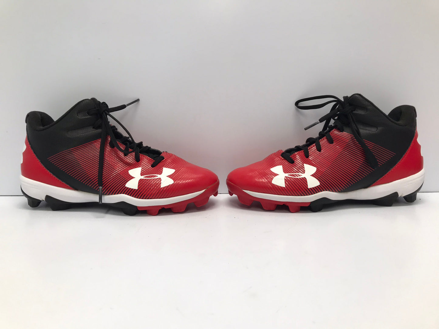 Baseball Shoes Cleats Child Size 4 Under Armour High Top Red Black Excellent