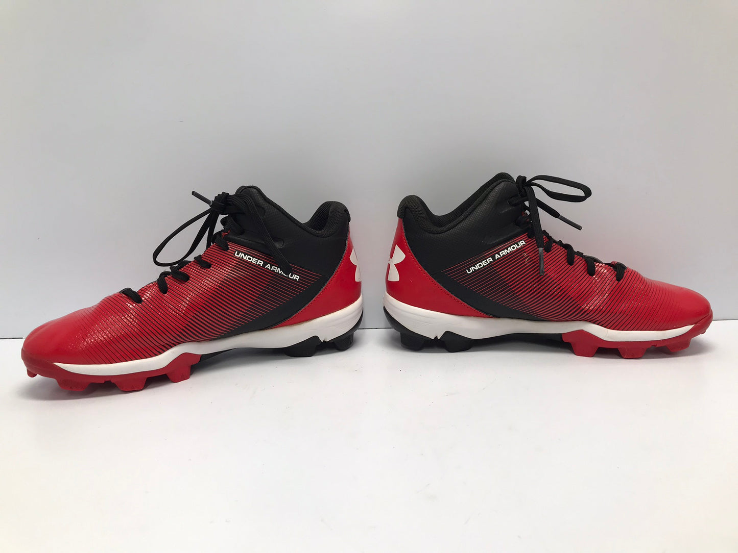 Baseball Shoes Cleats Child Size 4 Under Armour High Top Red Black Excellent