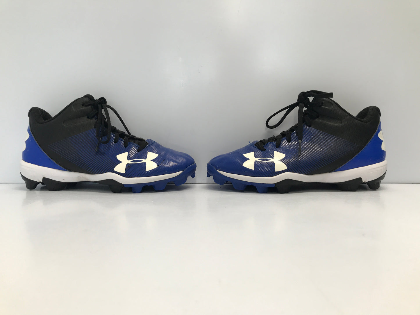 Baseball Shoes Cleats Child Size 5 Youth Under Armour High Top Blue Black Excellent